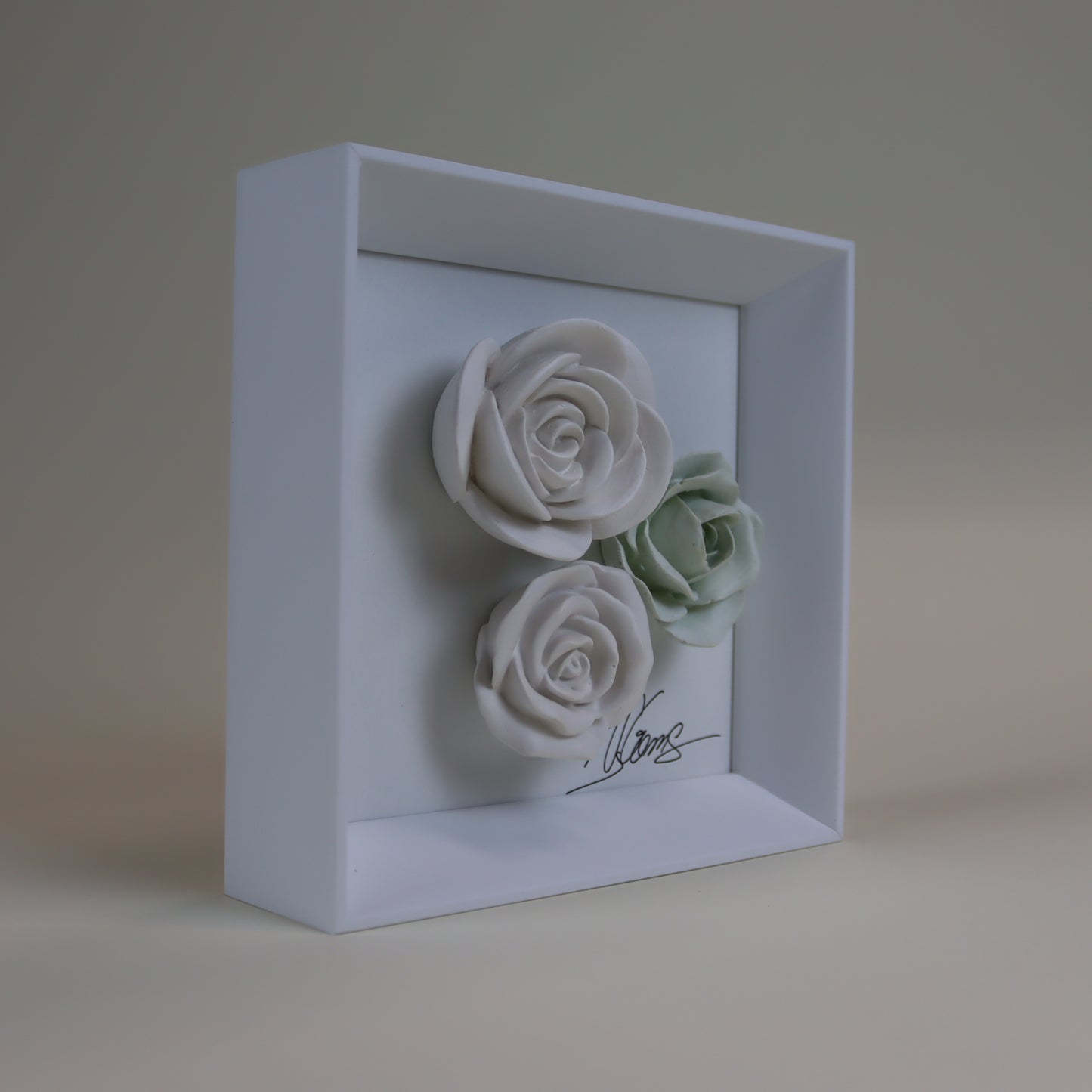 Quadro com Cerâmica Artesanal | Rosas