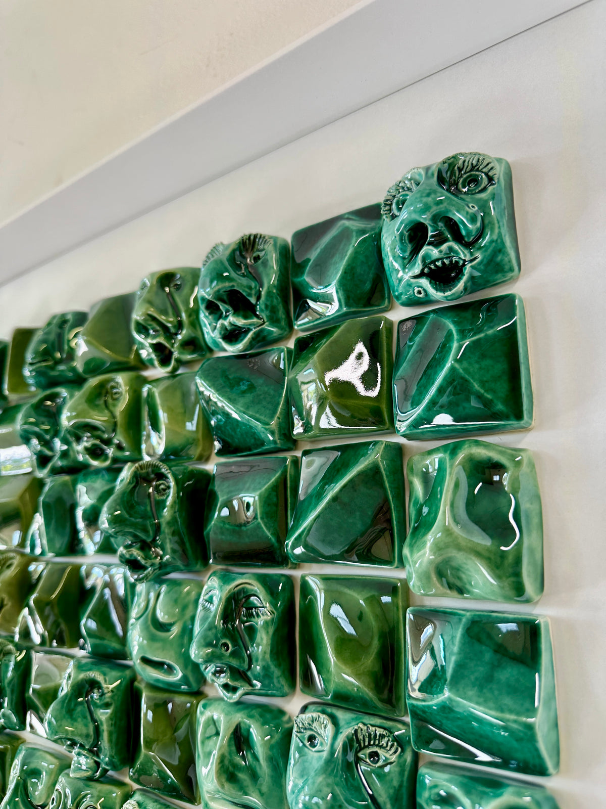 Rostos 50 x 50 cm - Verde Caldas - Ref. 49308