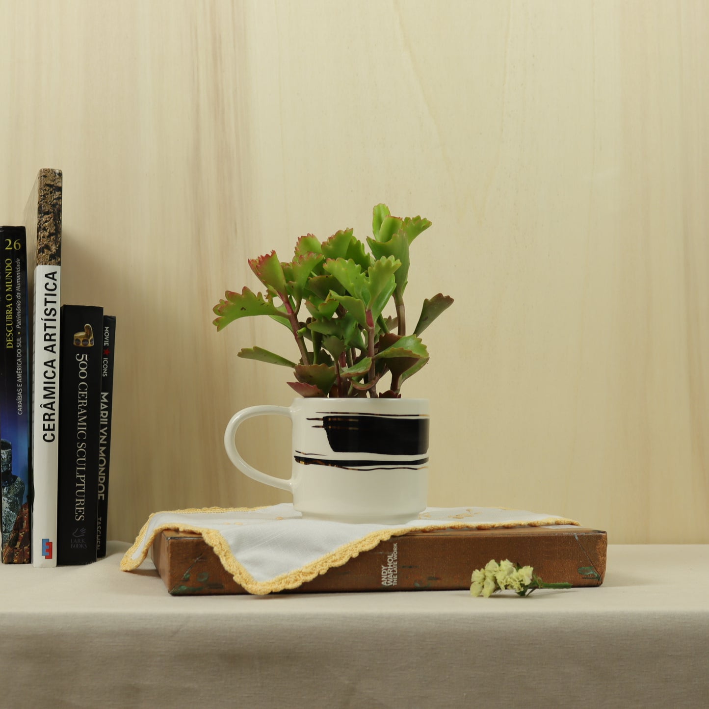 caneca abstrato preto 568