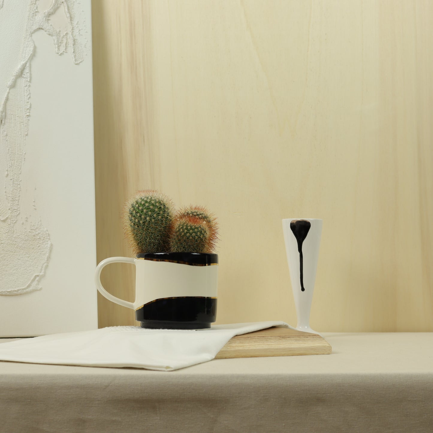 caneca abstrato preto 545