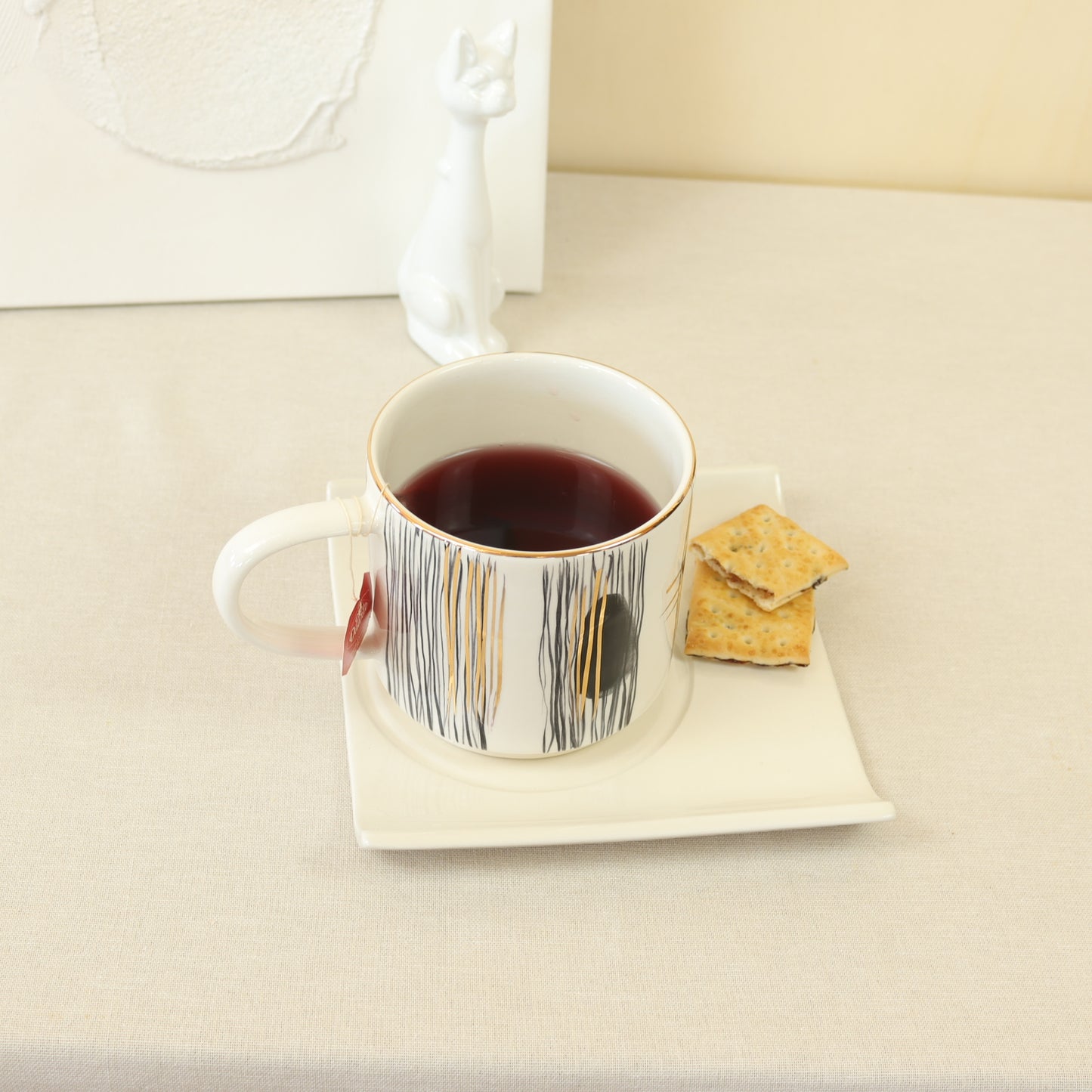 caneca abstrato preto 595