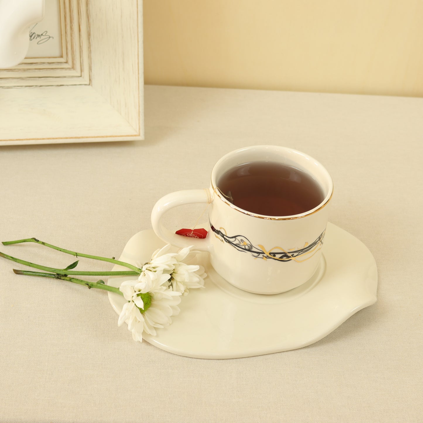 caneca abstrato preto 462