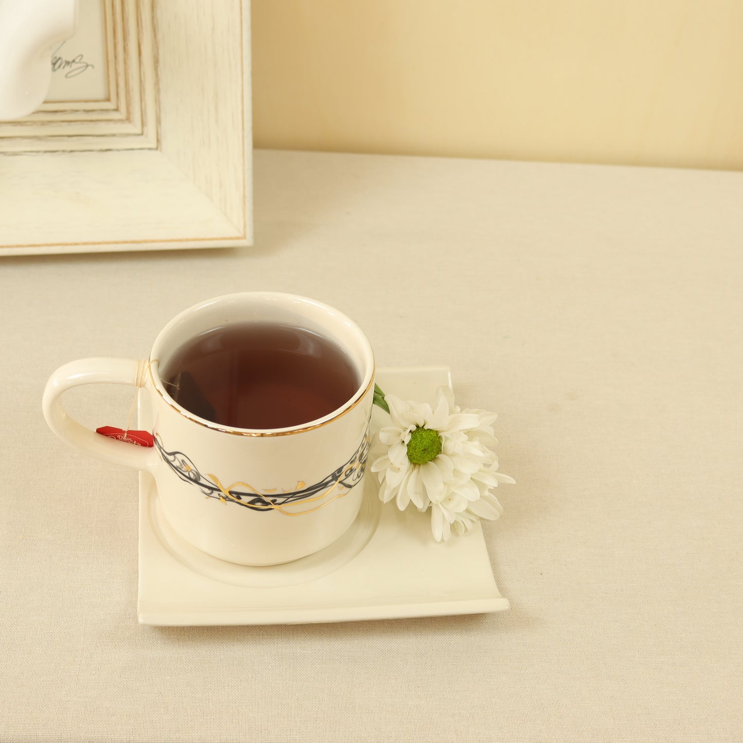 caneca abstrato preto 462