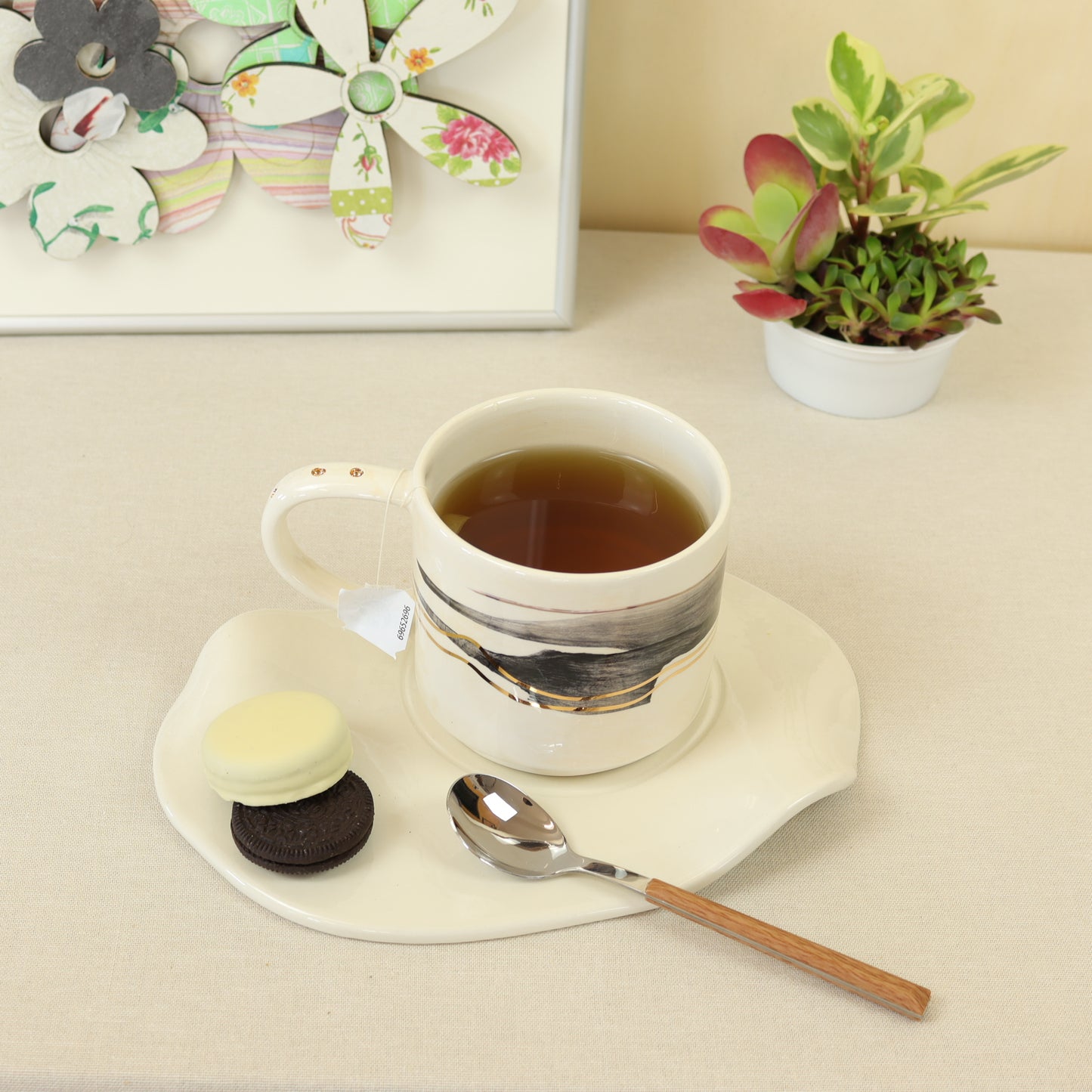 caneca abstrato preto 470