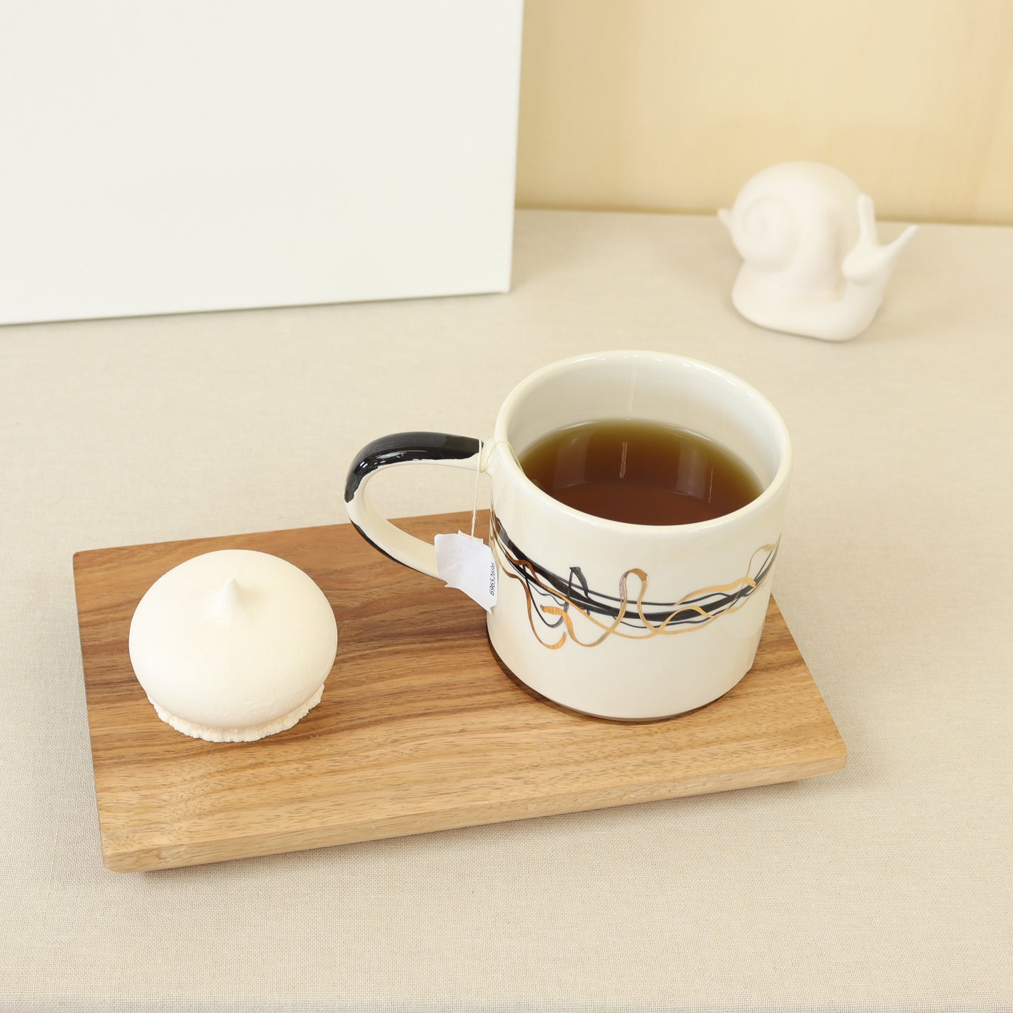 caneca abstrato preta 586