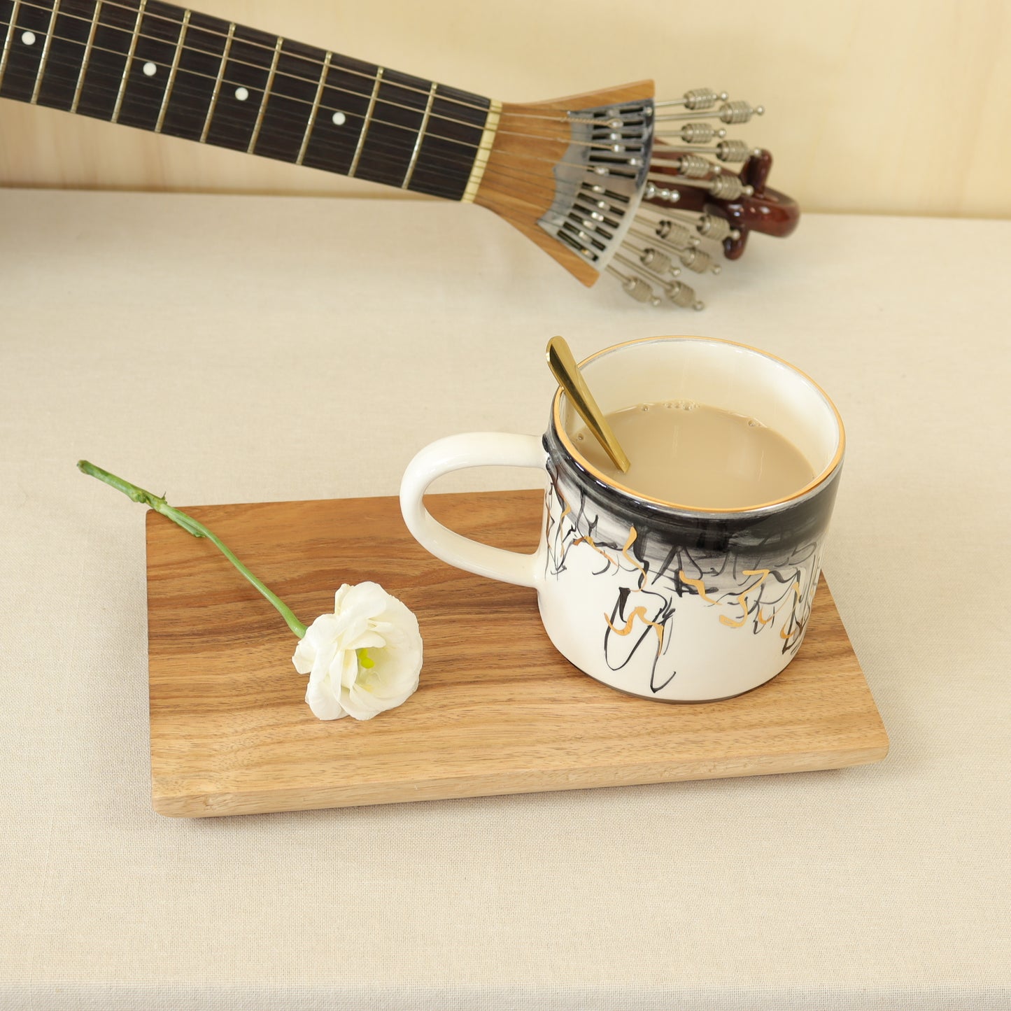 caneca abstrato preto 560