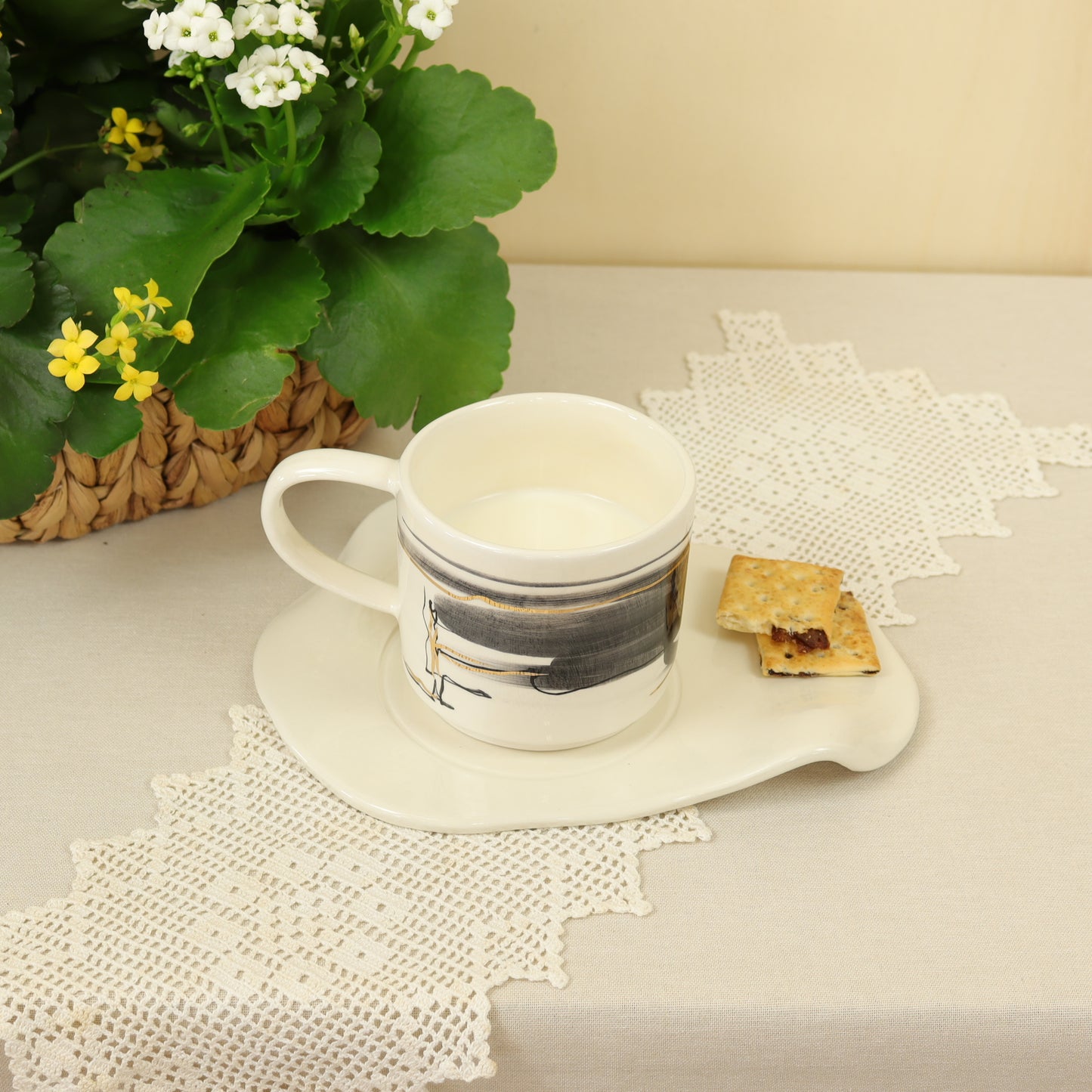 caneca abstrato preto 529