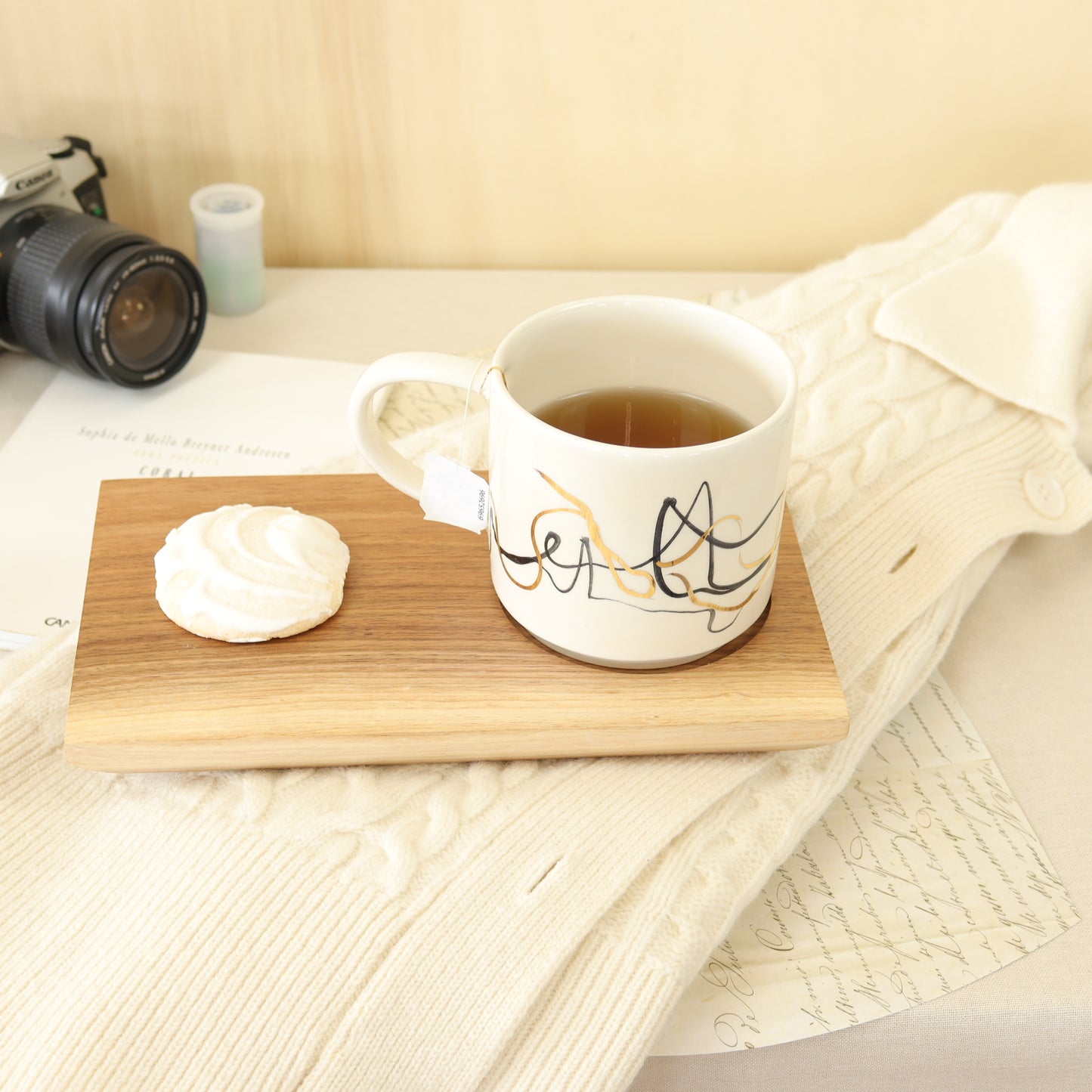 caneca abstrato preto 583