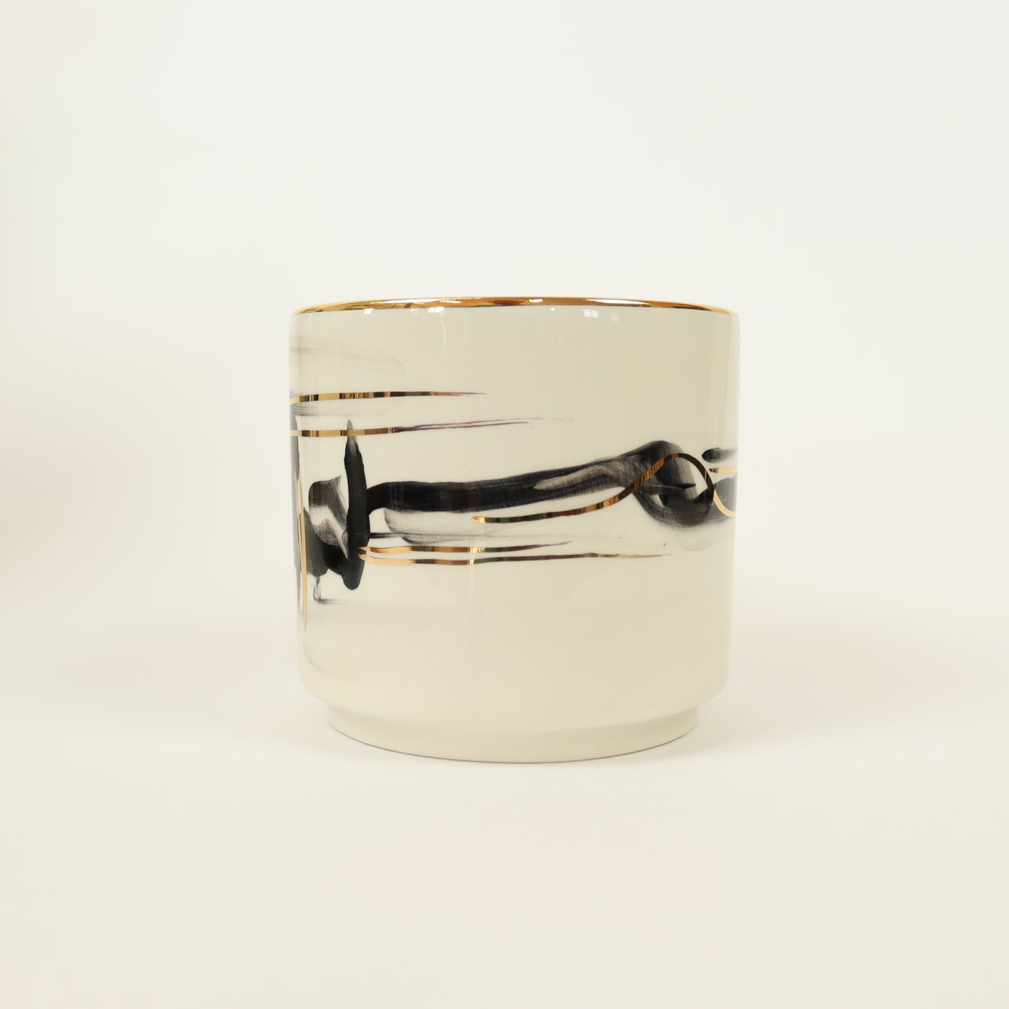 caneca abstrato preto 646