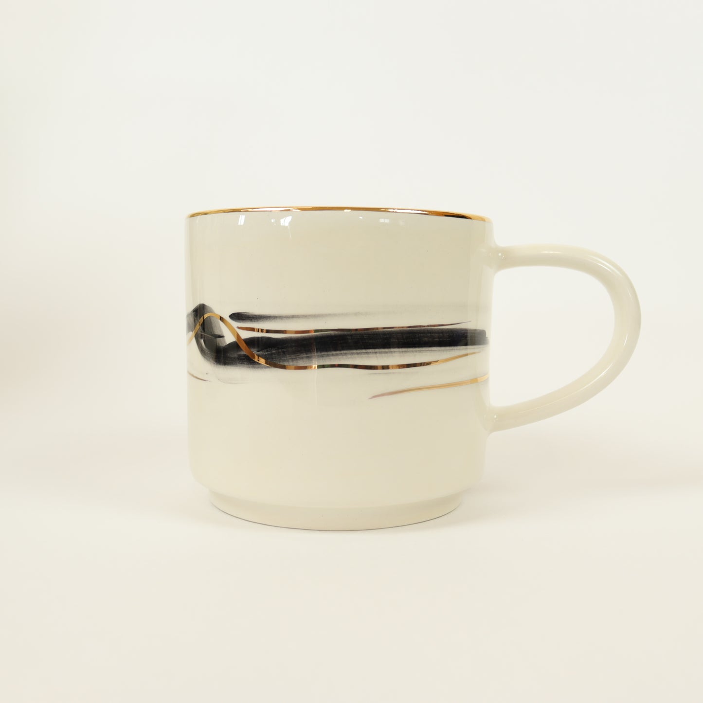 caneca abstrato preto 646
