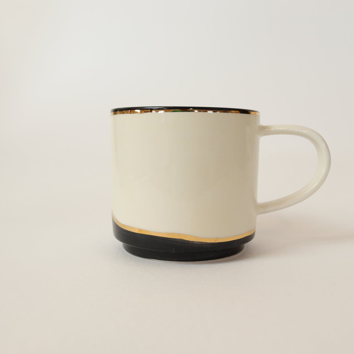 caneca abstrato preto 587