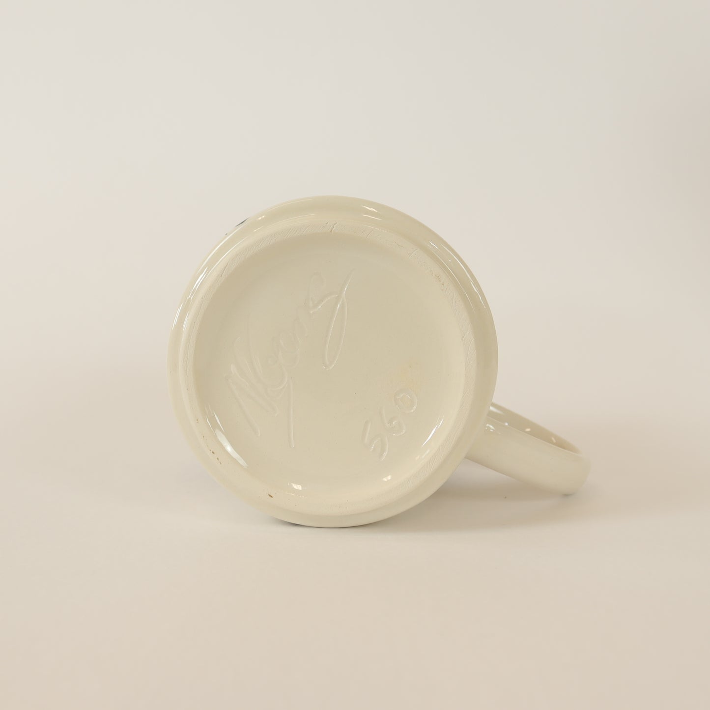 caneca abstrato preto 560