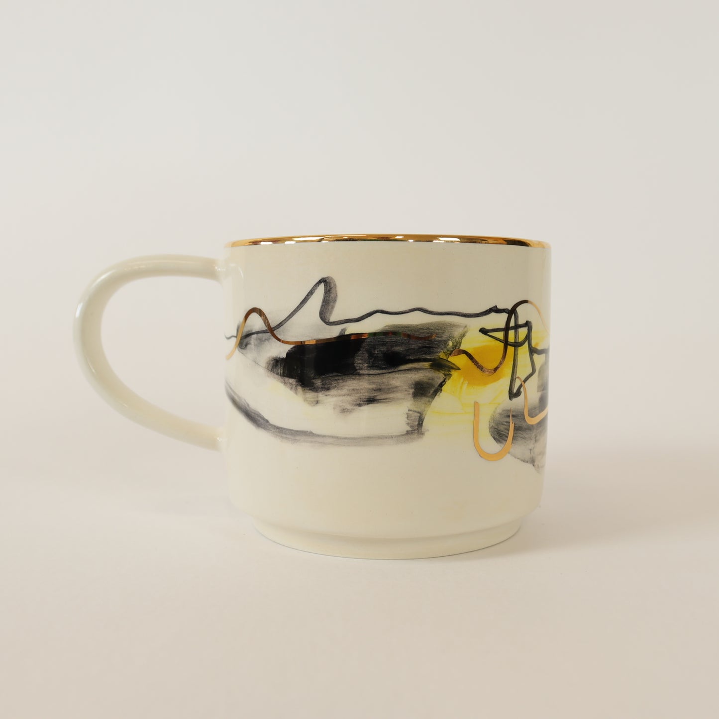 caneca abstrato preta 348