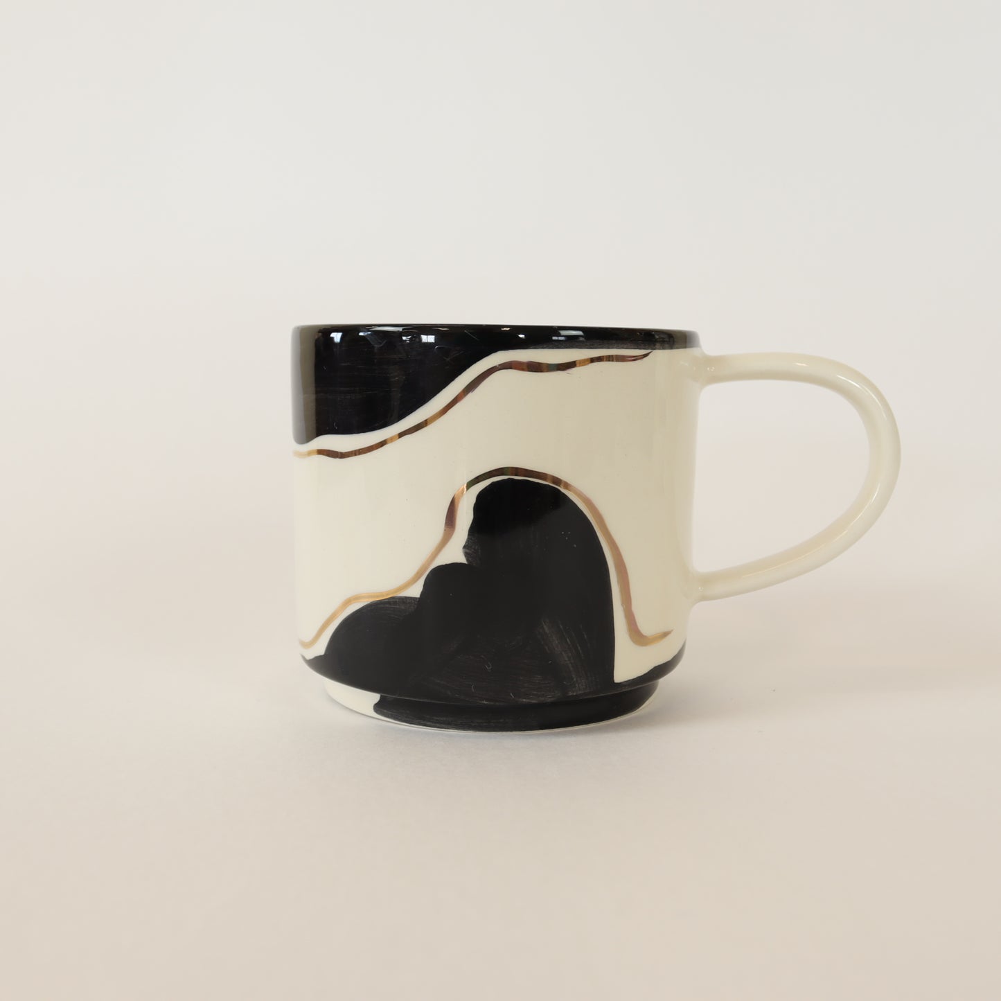 caneca abstrato preto 636