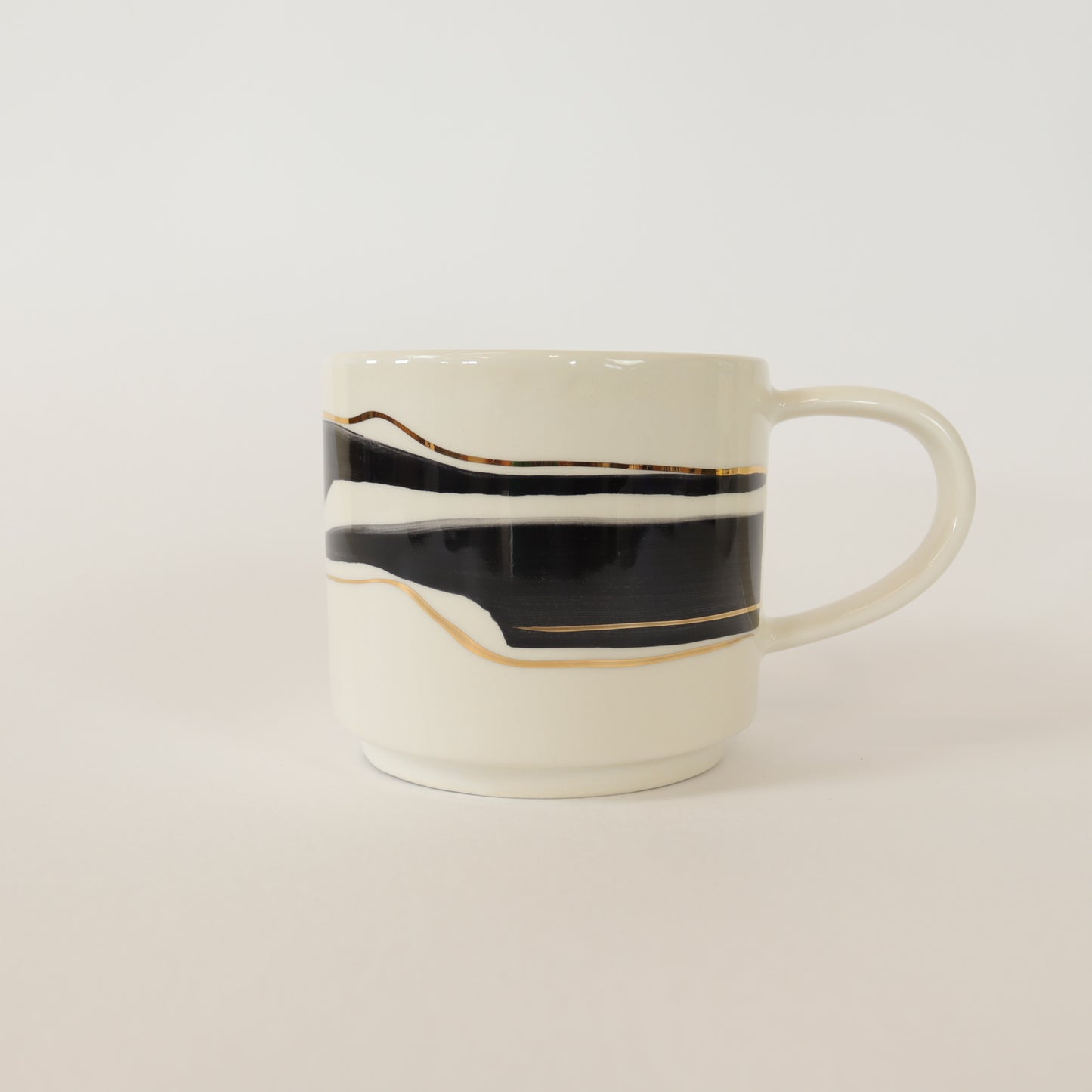 caneca abstrato preto 568