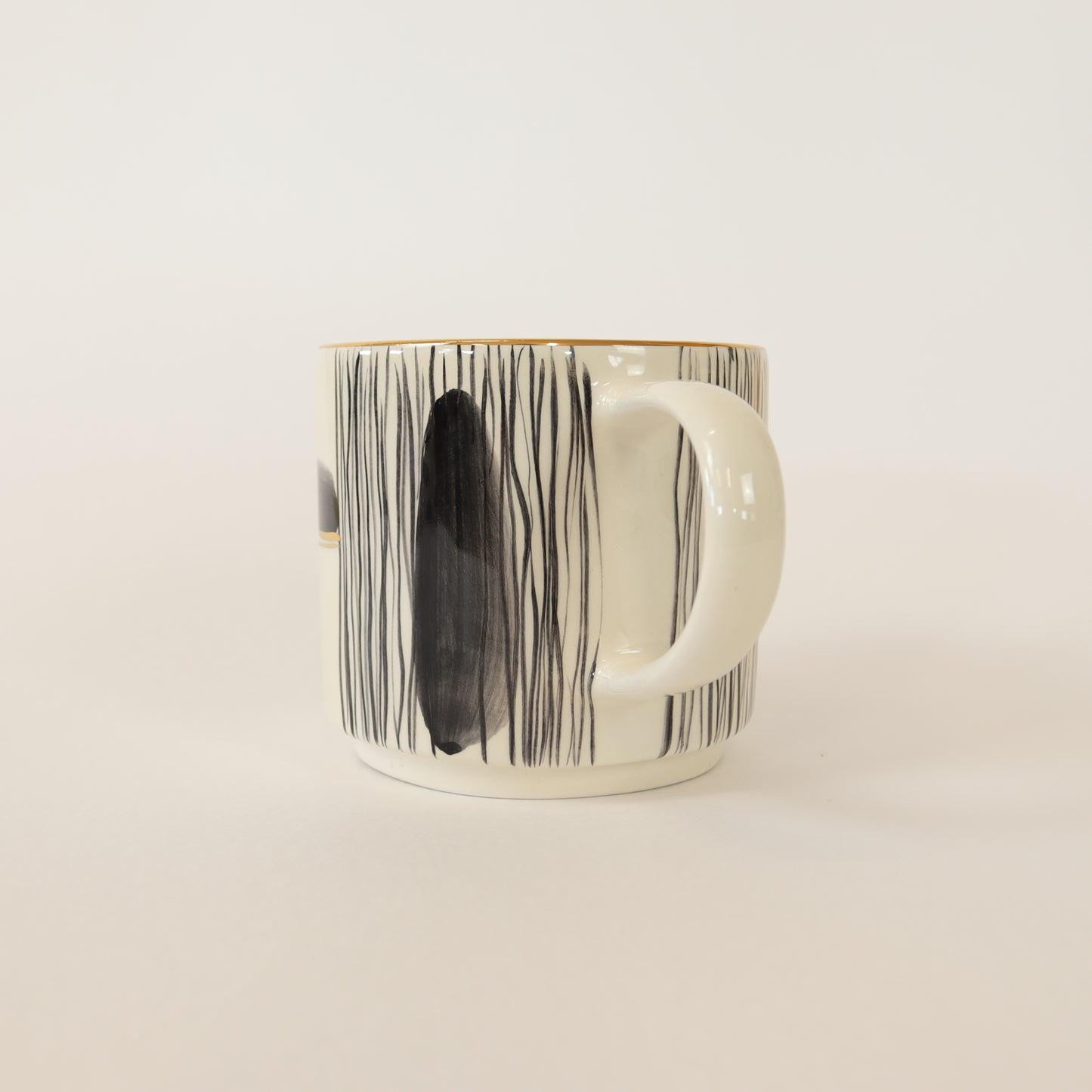 caneca abstrato preto 595