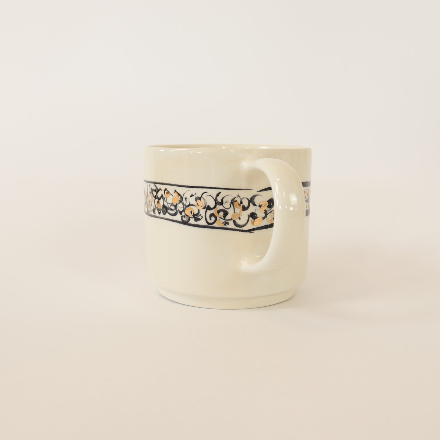 caneca abstrato preto 452