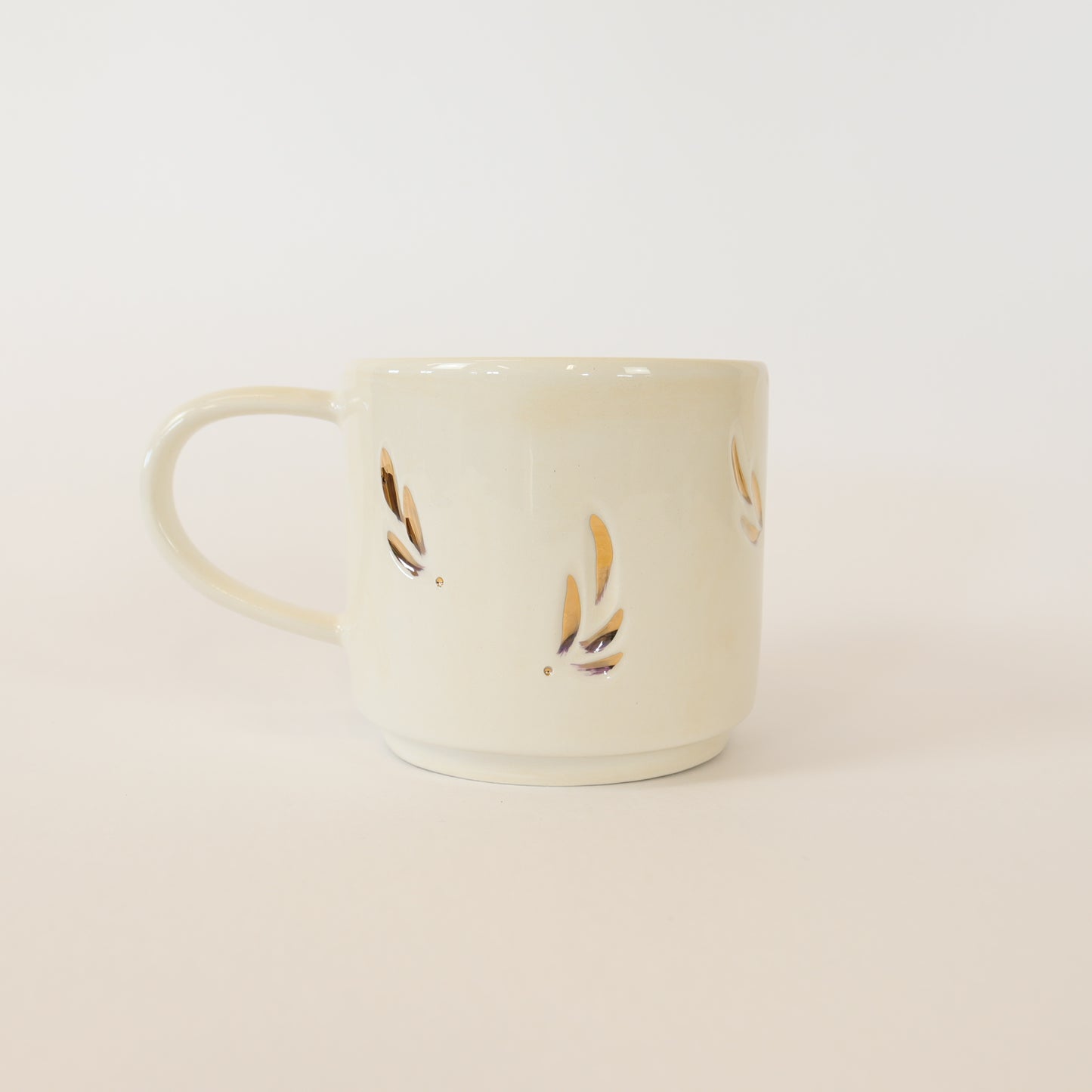 caneca flores 705