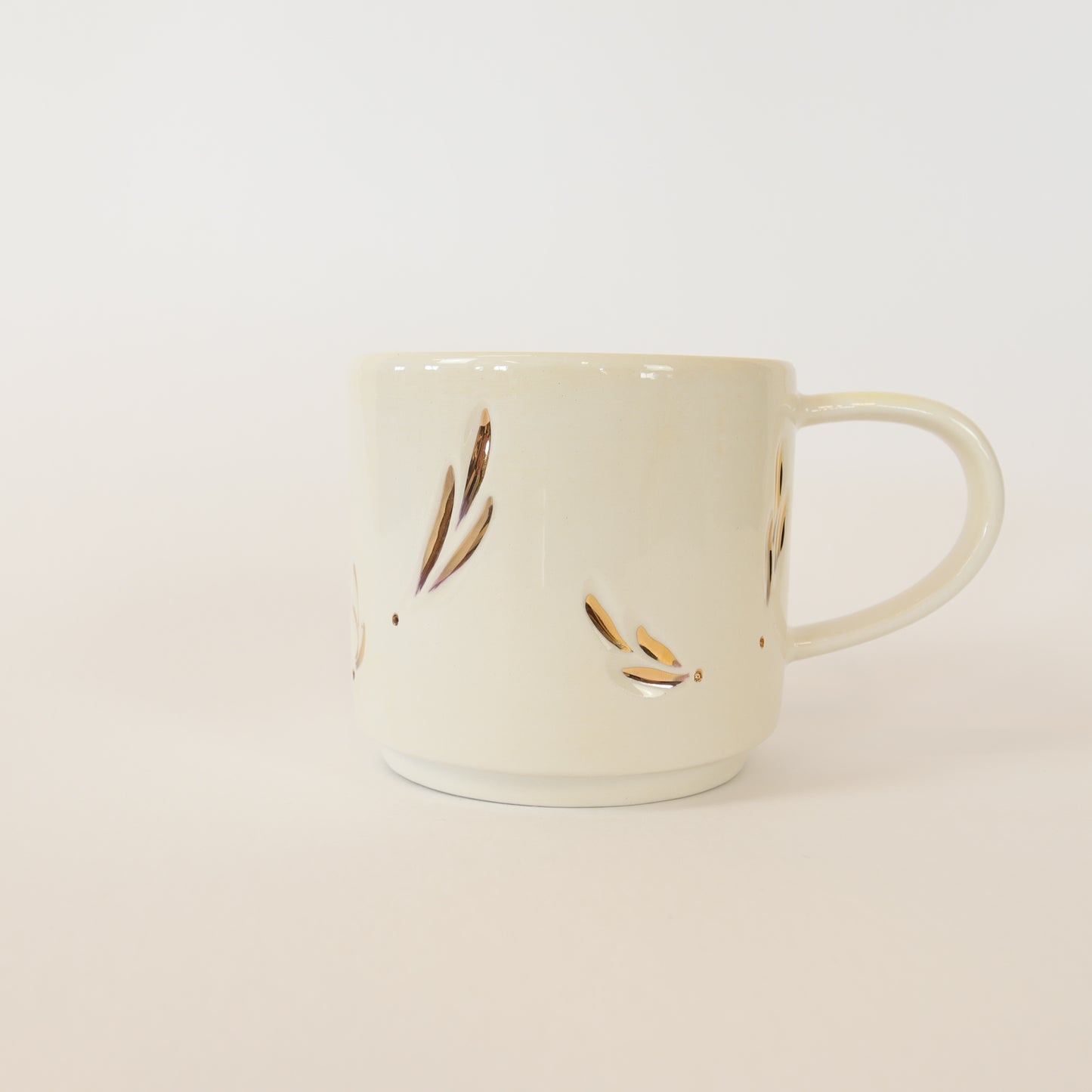 caneca flores 705