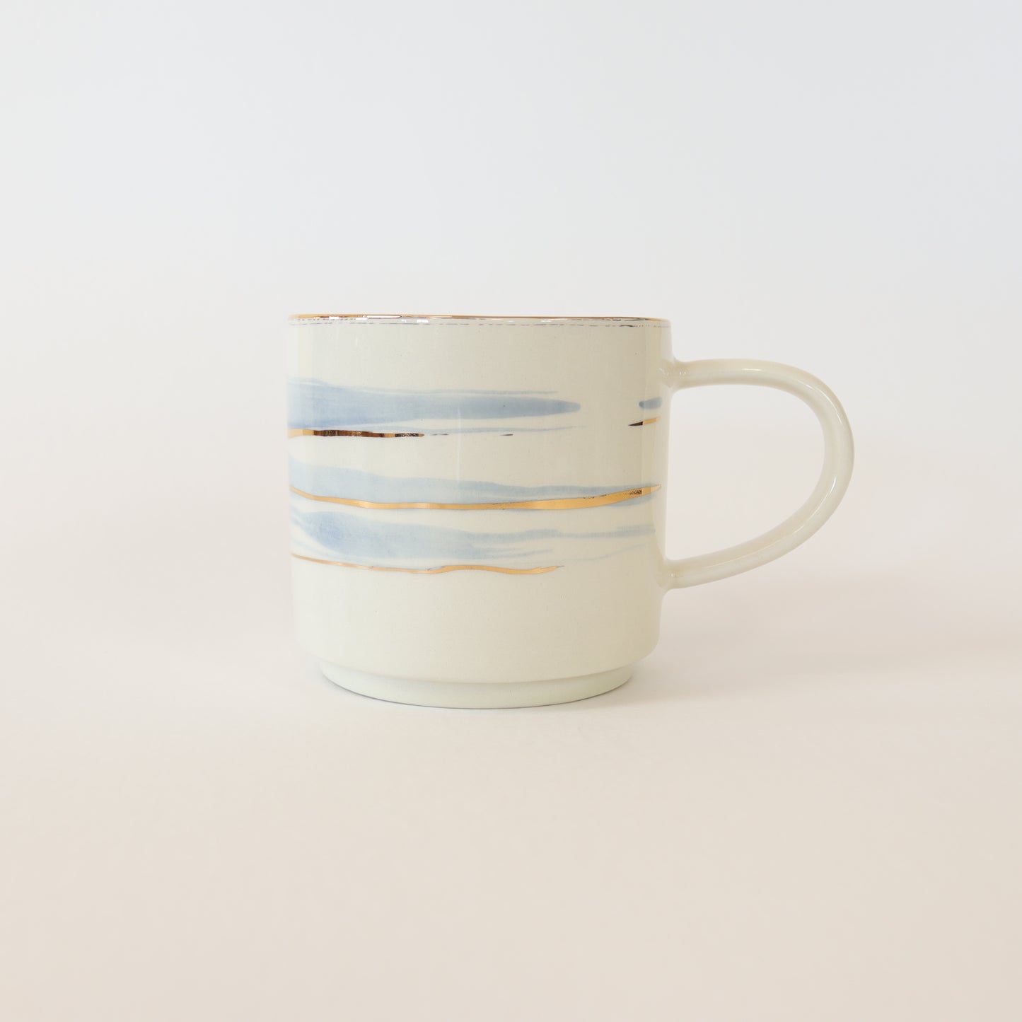 caneca azul 018