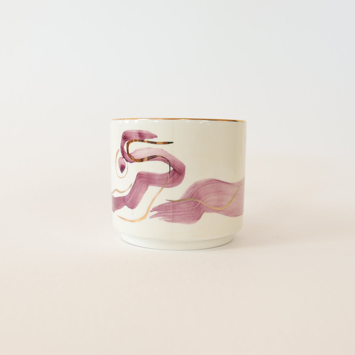 caneca lilas 310