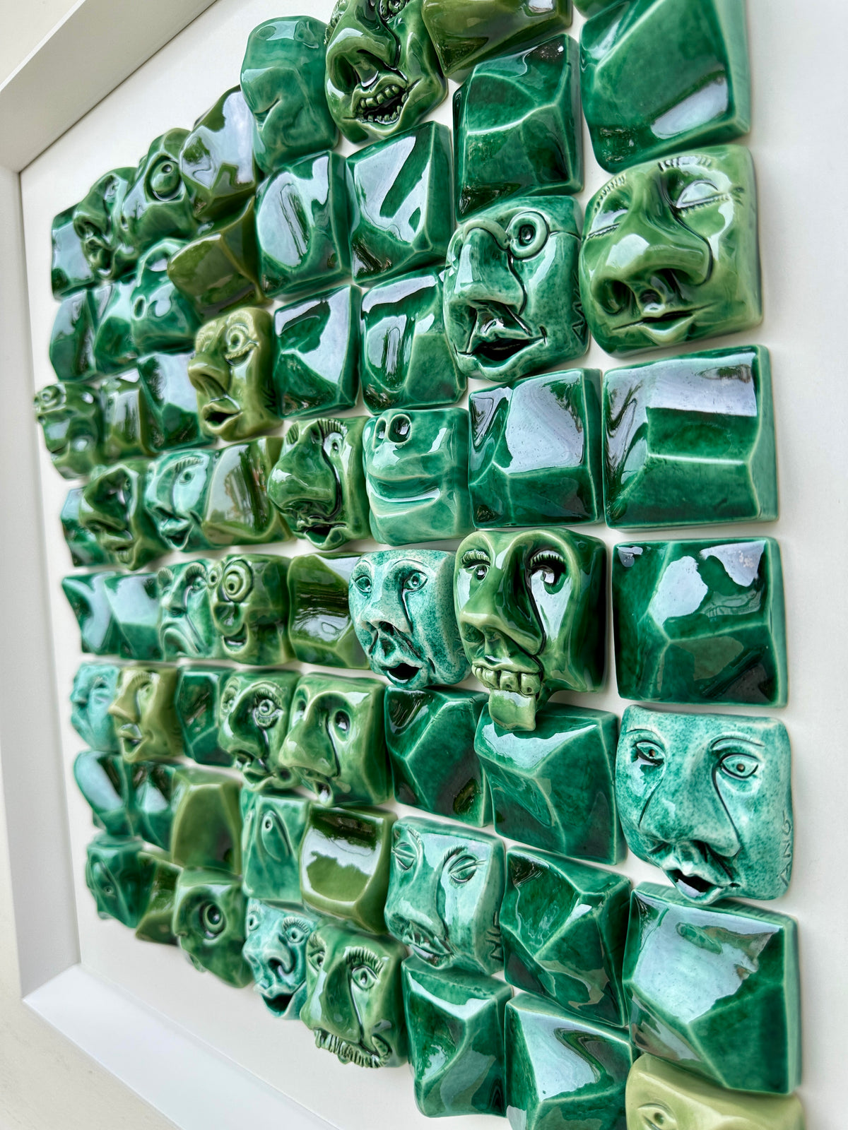 Rostos 50 x 50 cm - Verde Caldas - Ref. 49122