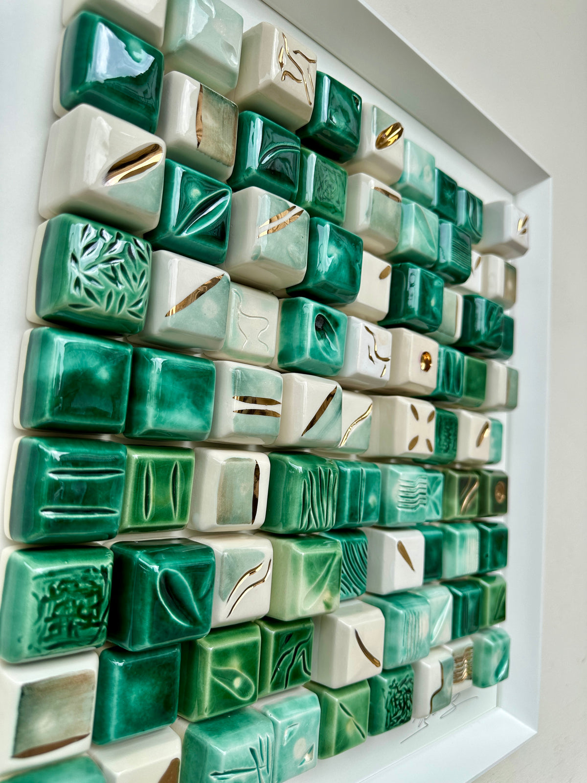 Mosaico 3D — Verde & Ouro | 50 × 50 cm - Ref. 49118