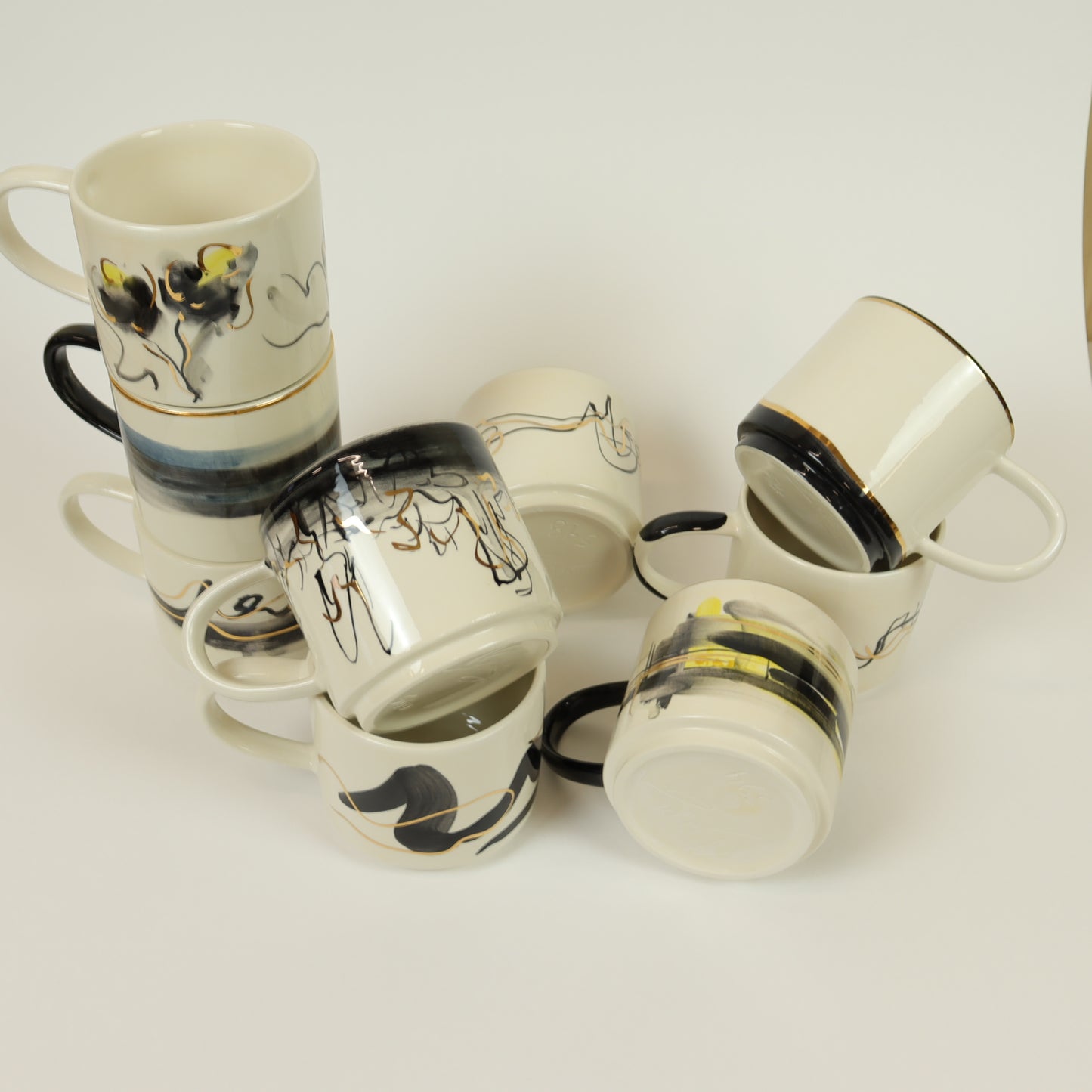 caneca abstrato preto 587