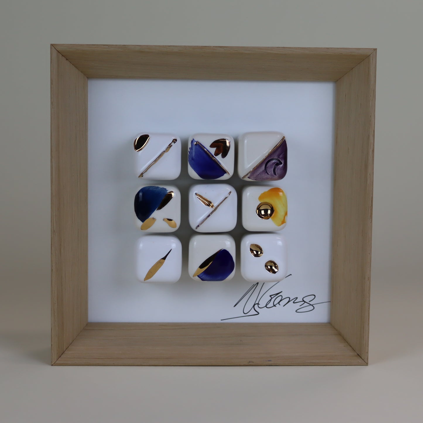 Quadro de Cerâmica "Cubos de Ouro" | Ouro Genuíno 24K |