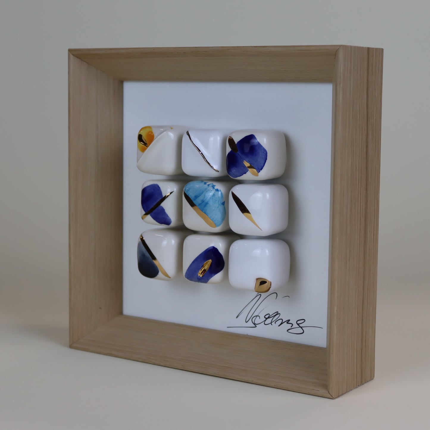 Quadro de Cerâmica "Cubos de Ouro" | Ouro Genuíno 24K |