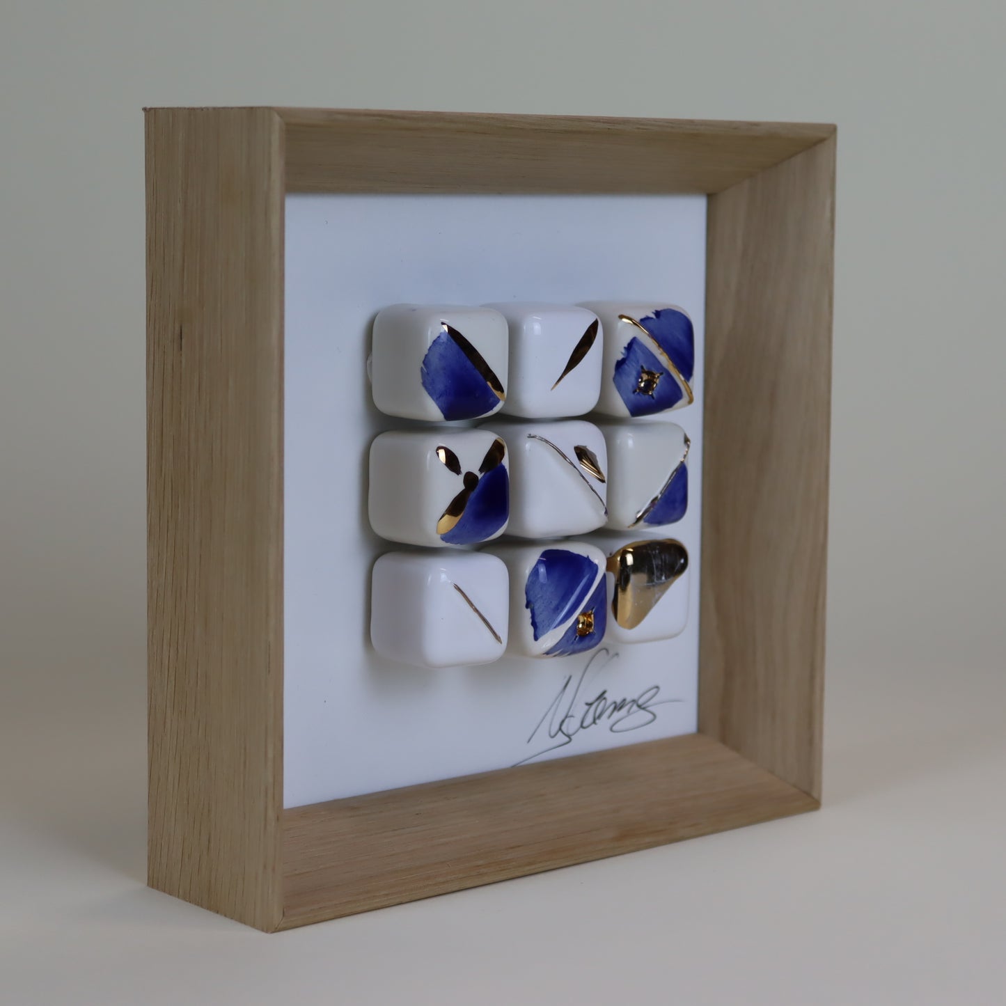 Quadro de Cerâmica "Cubos de Ouro" | Ouro Genuíno 24K |