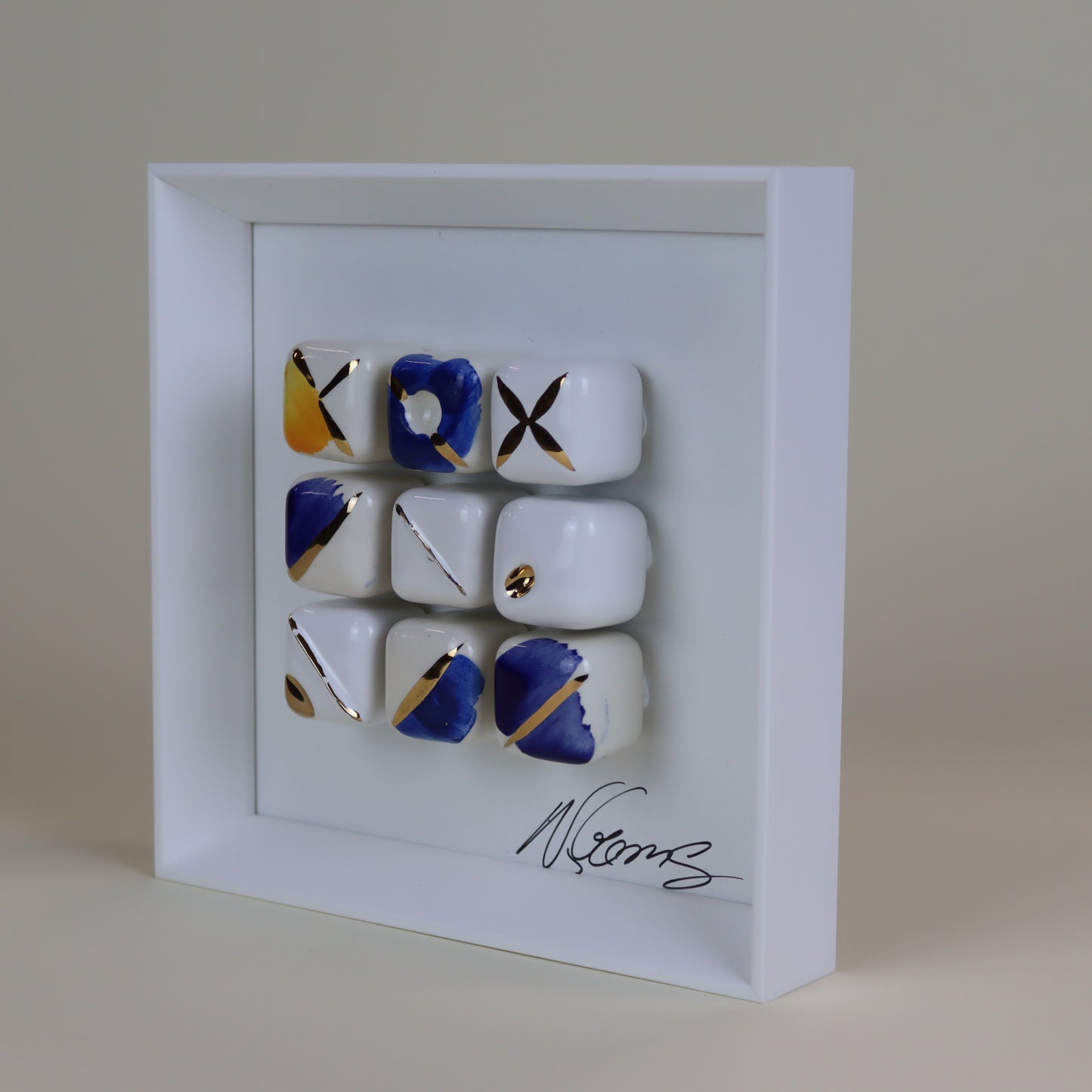 Quadro de Cerâmica "Cubos de Ouro" | Ouro Genuíno 24K |