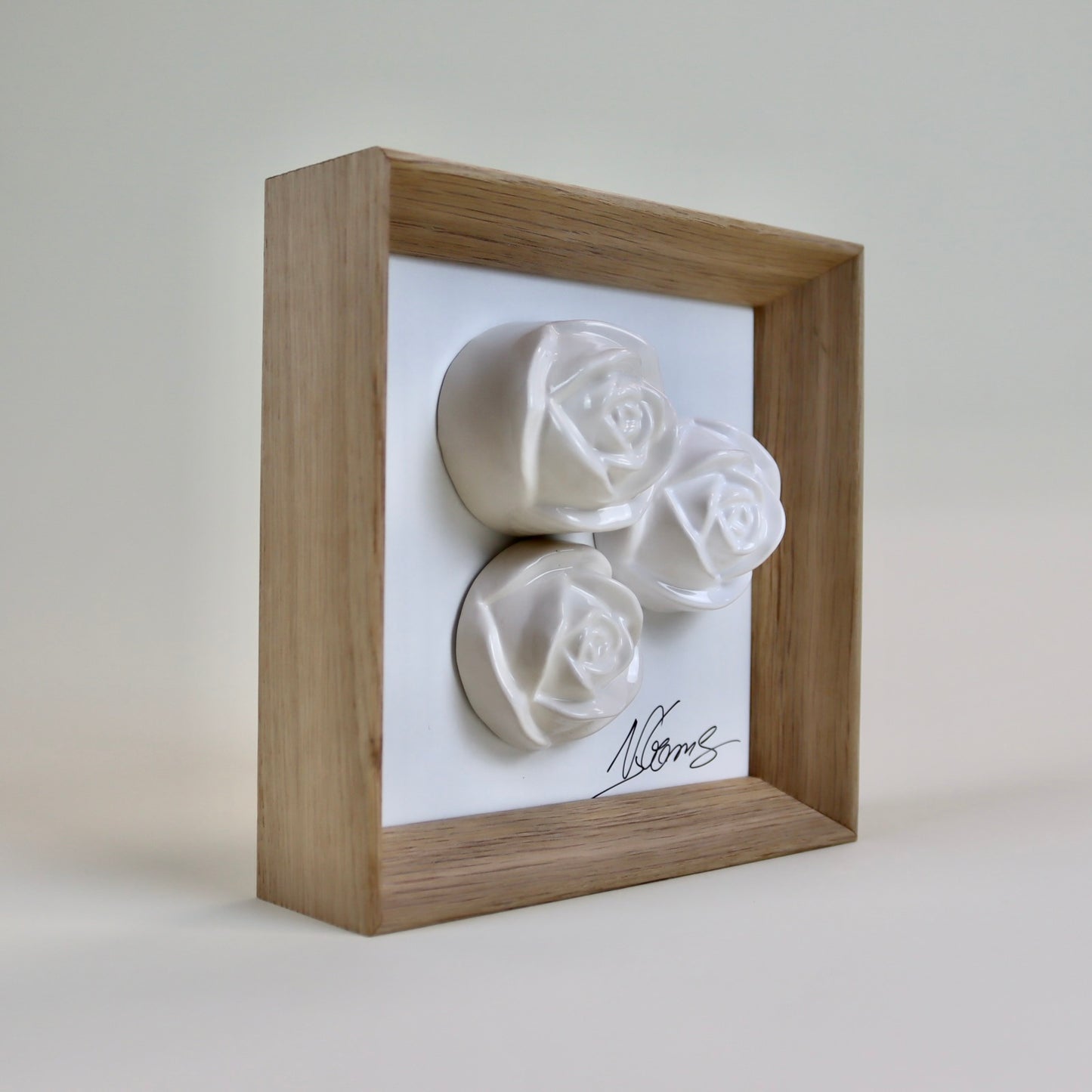 Quadro com Flores de Cerâmica Artesanal