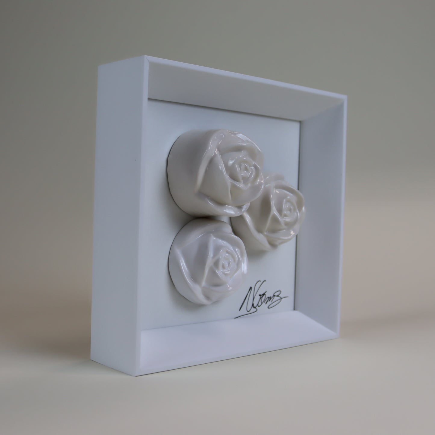 Quadro com Flores de Cerâmica Artesanal