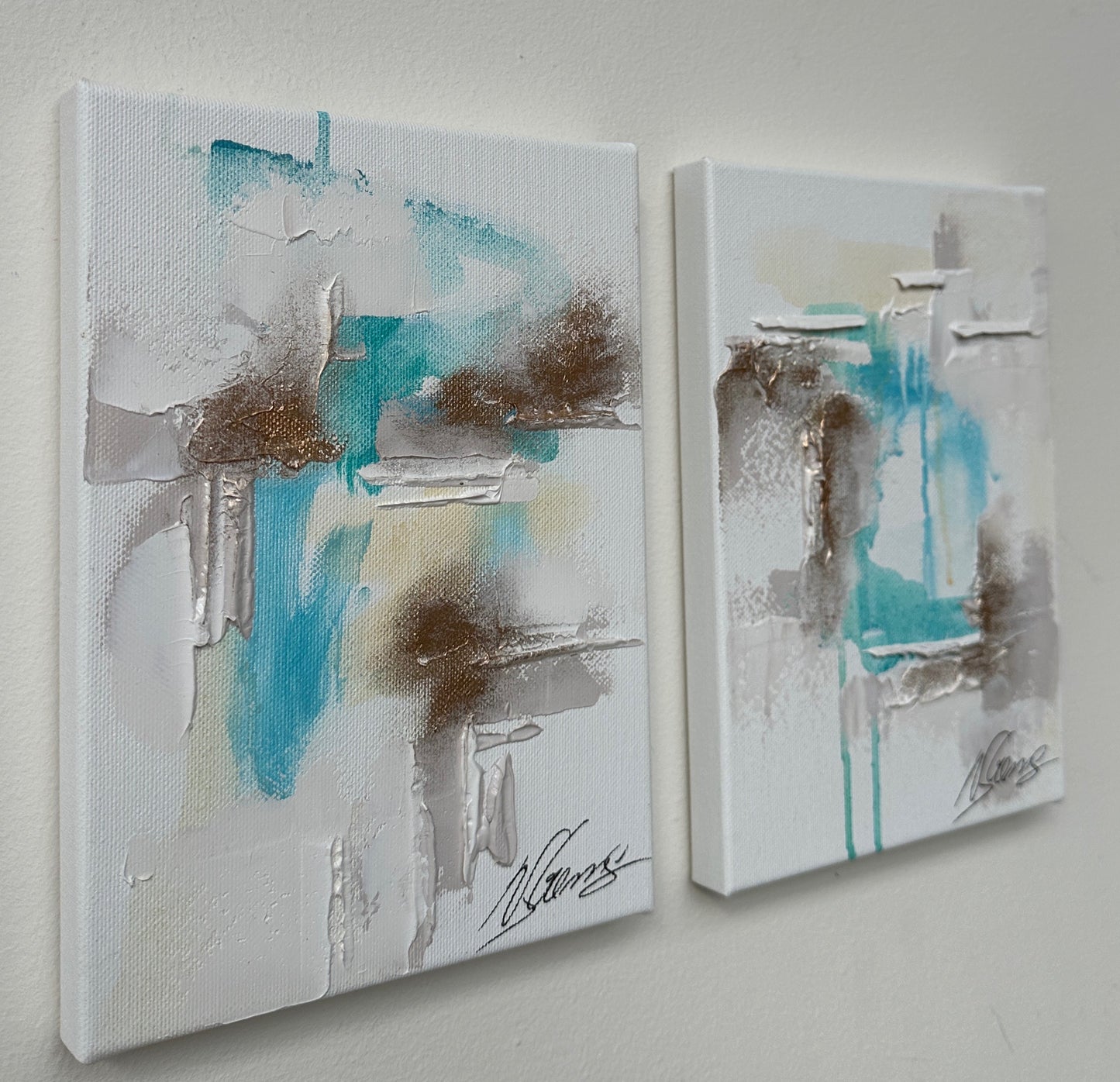 22 x 16 cm  Ref. 001033-001034