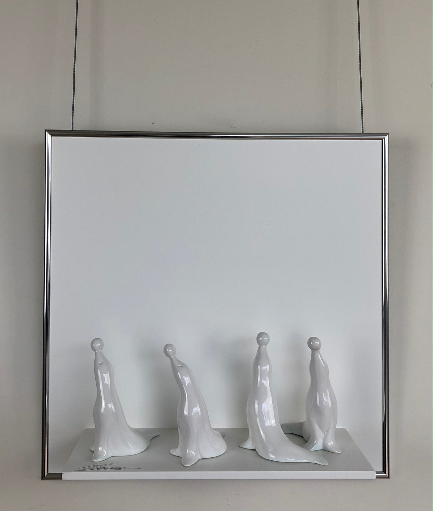 42 x 42 cm  Ref. 48400-48401