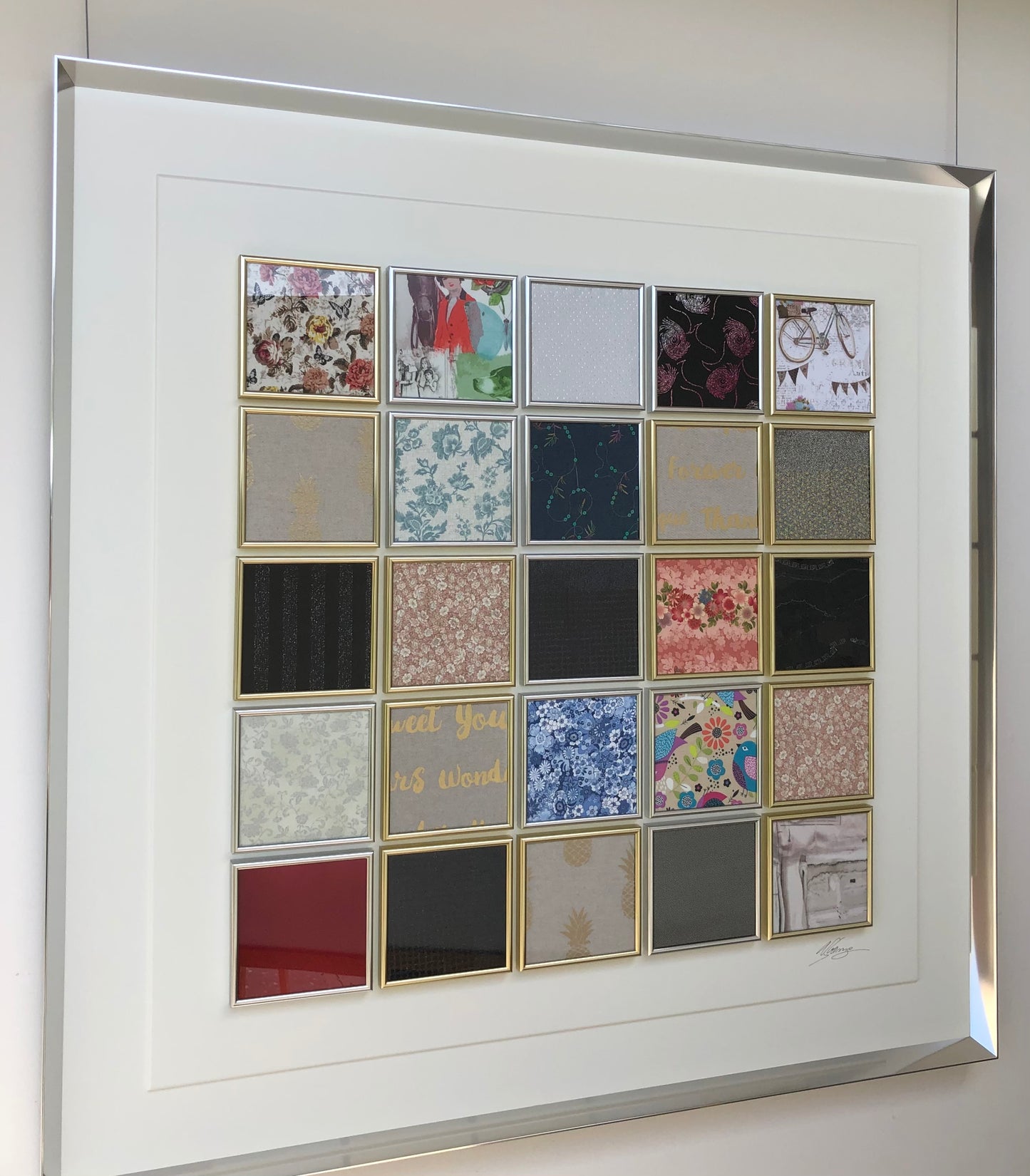 133 x 133 cm  Ref.4617